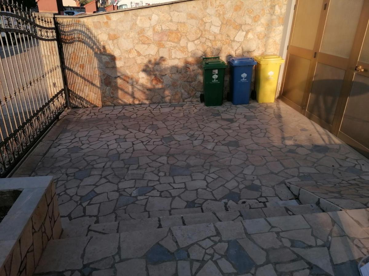 Apartment A & N With Free Private Parking Πούλα Εξωτερικό φωτογραφία