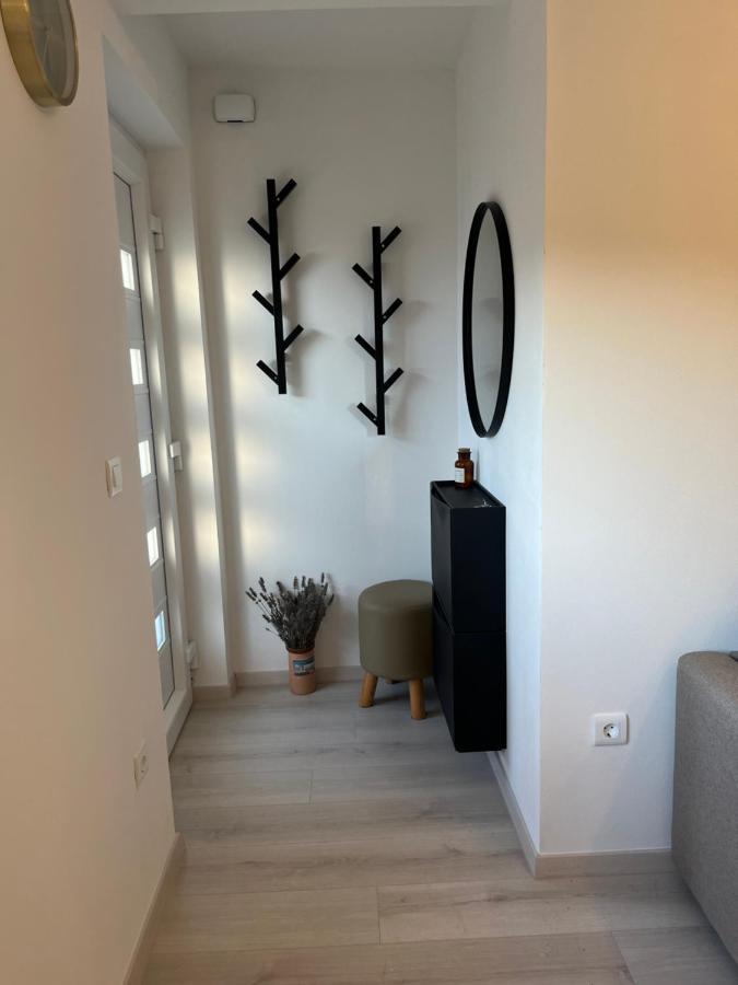 Apartment A & N With Free Private Parking Πούλα Εξωτερικό φωτογραφία